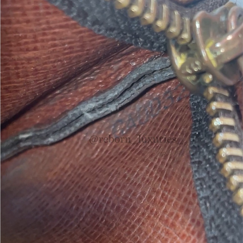 Louis Vuitton Monogram Cles Key Pouch - Picture 6 of 6